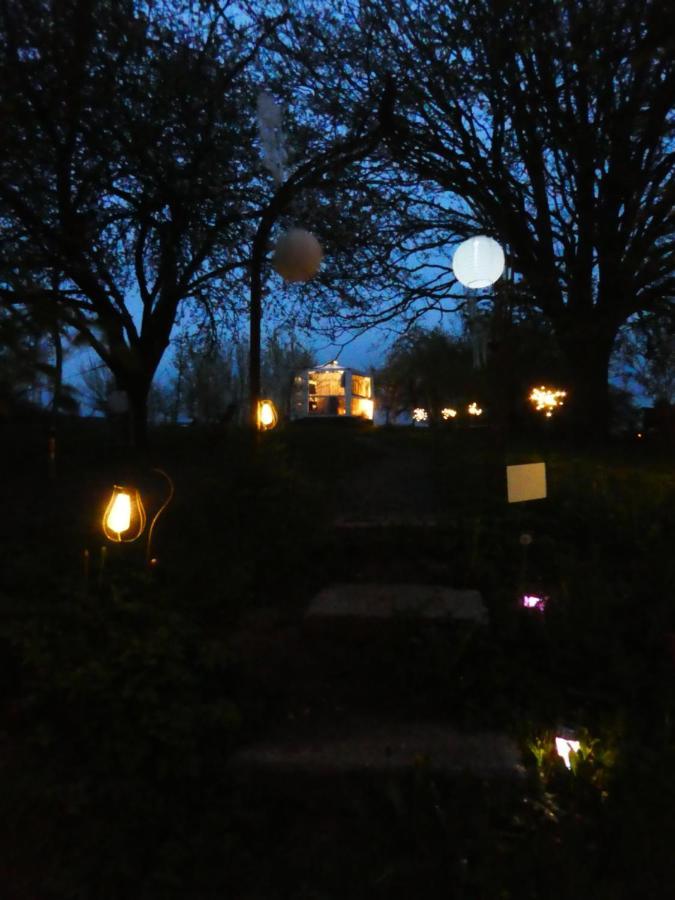 Glashaus Sternblick, Schlafen unterm Sternenhimmel Neustadt am Kulm Exterior foto